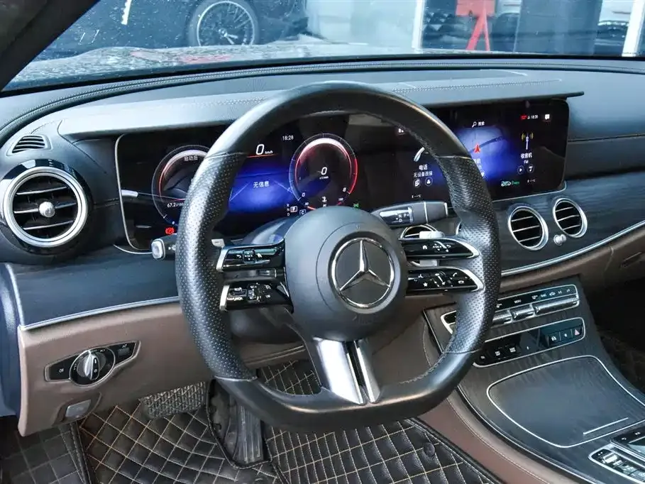 Mercedes-Benz E-Class 2022 из CN, фото 7