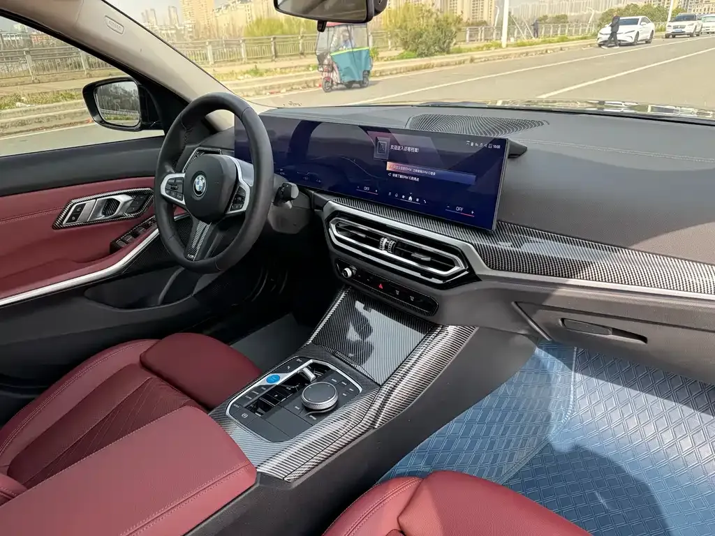 BMW i3 — фото 9