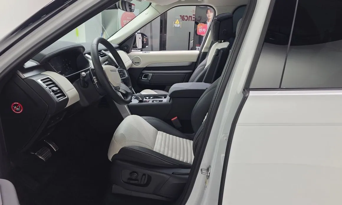 Land Rover Discovery 2025 из KR, фото 6