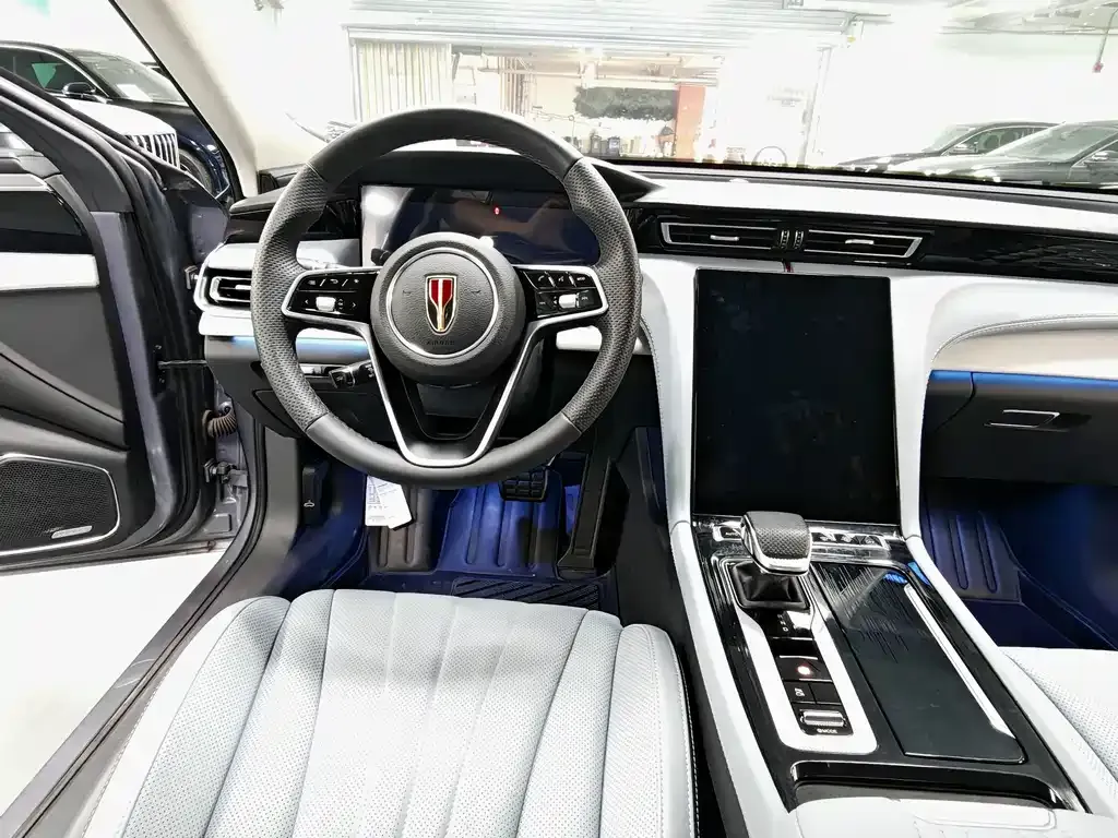 Hongqi H5 PHEV 2025 из CN, фото 7
