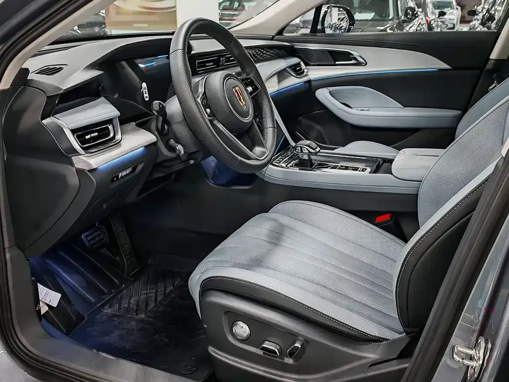 Hongqi H5 PHEV 2025 из CN, фото 10