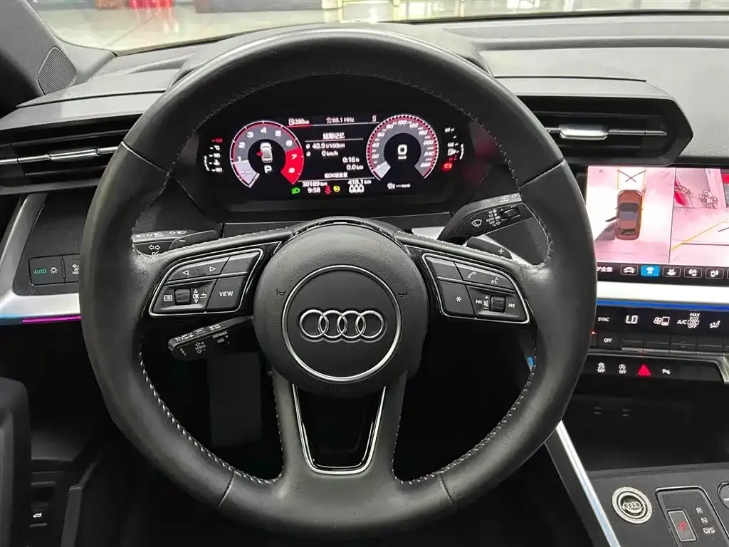 Audi A3 — фото 2