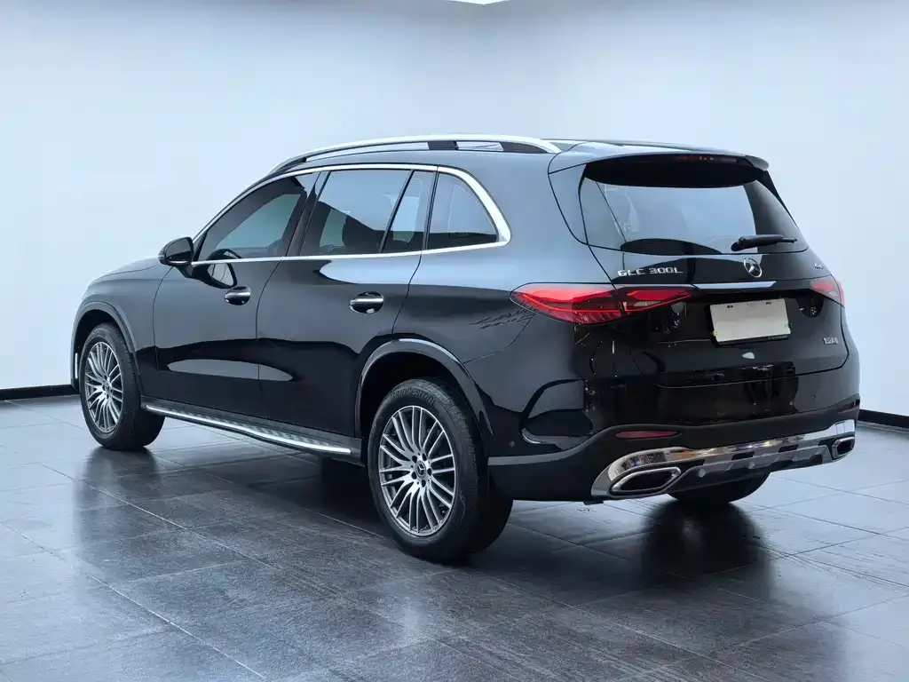 Mercedes-Benz GLC — фото 10
