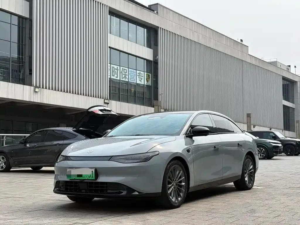 Leapmotor C01