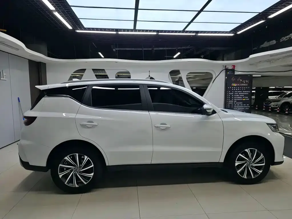 Geely Vision X6 2021 из CN, фото 3