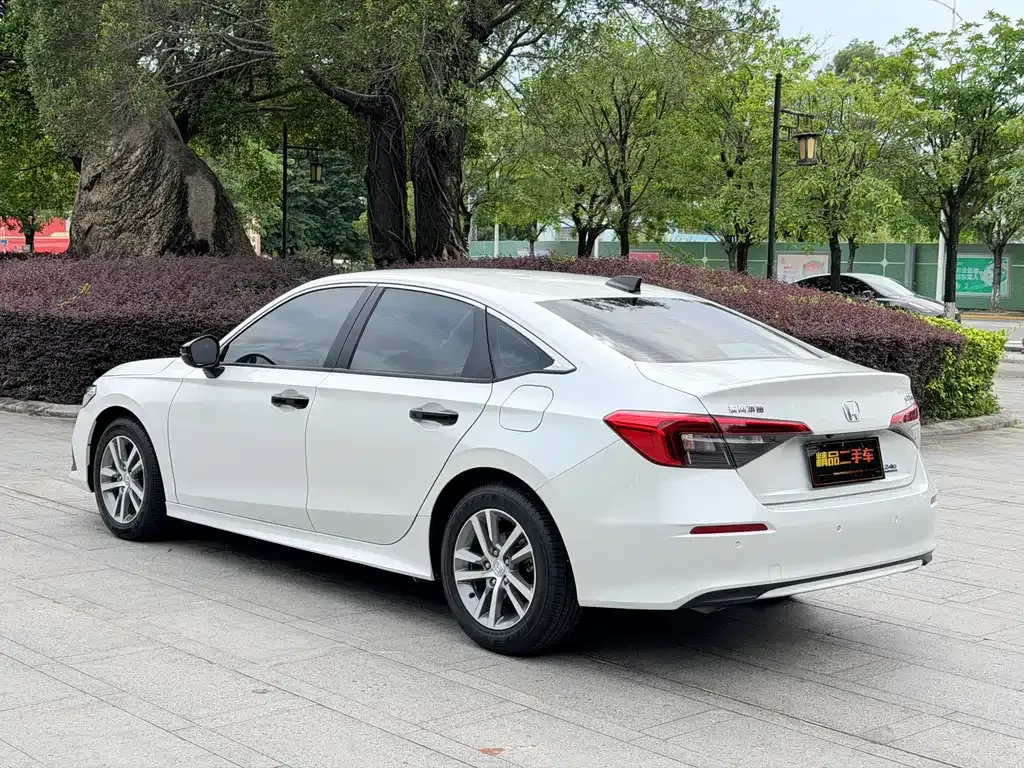 Honda Civic — фото 4