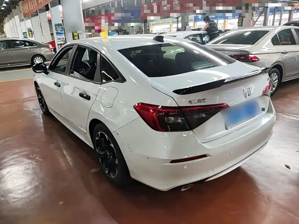 Honda Civic — фото 2
