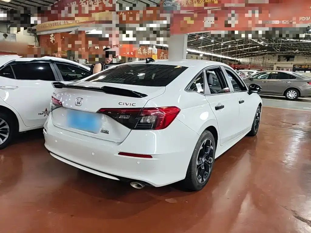 Honda Civic — фото 3