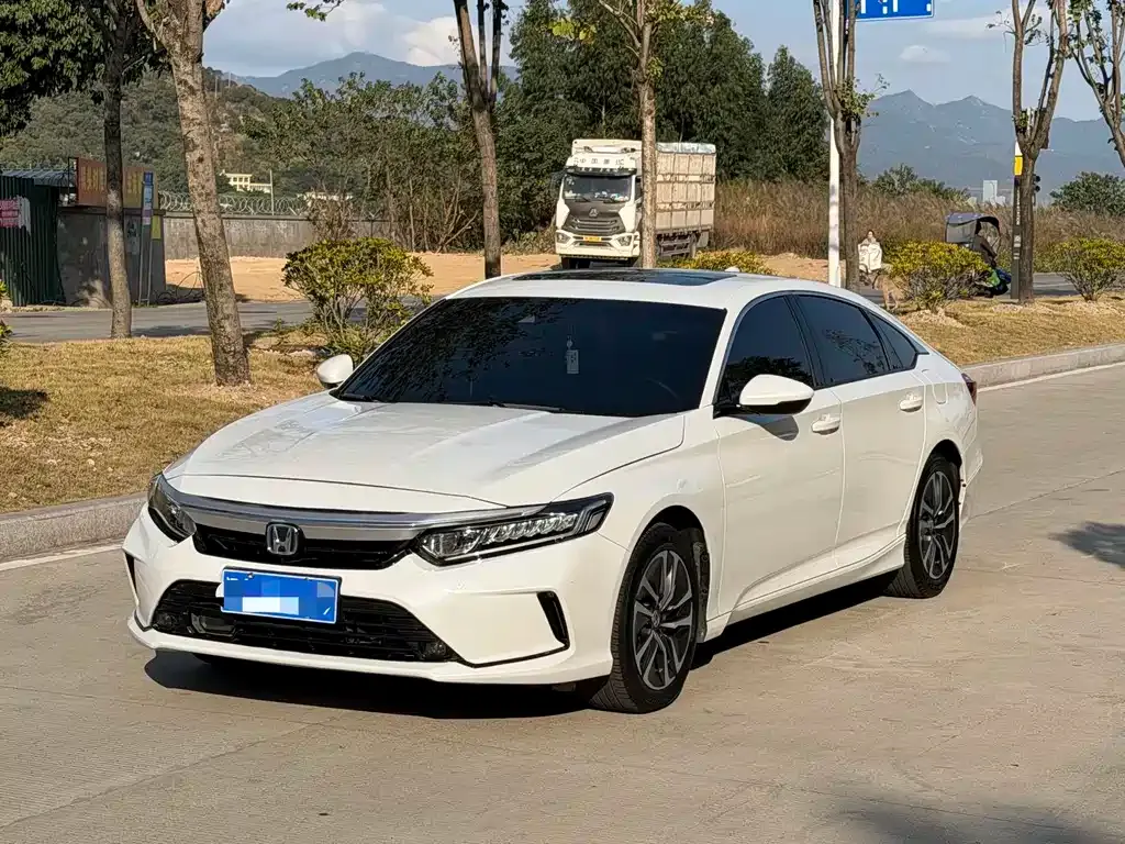 Honda Inspire — фото 1