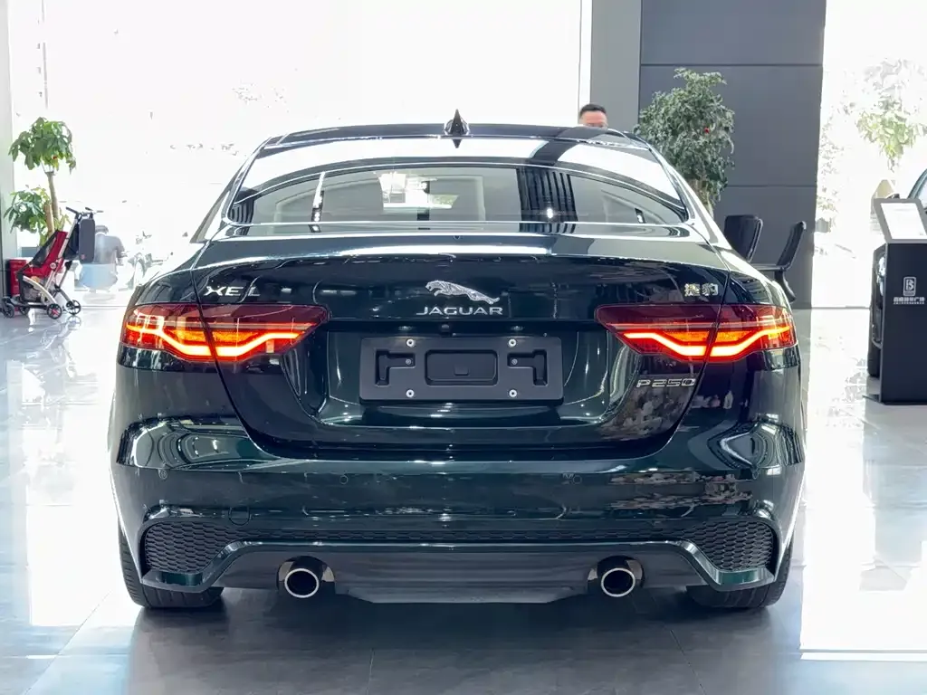 Jaguar XEL 2023 из CN, фото 9