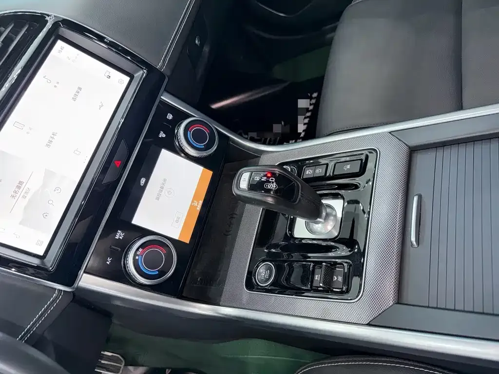 Jaguar XEL 2023 из CN, фото 8