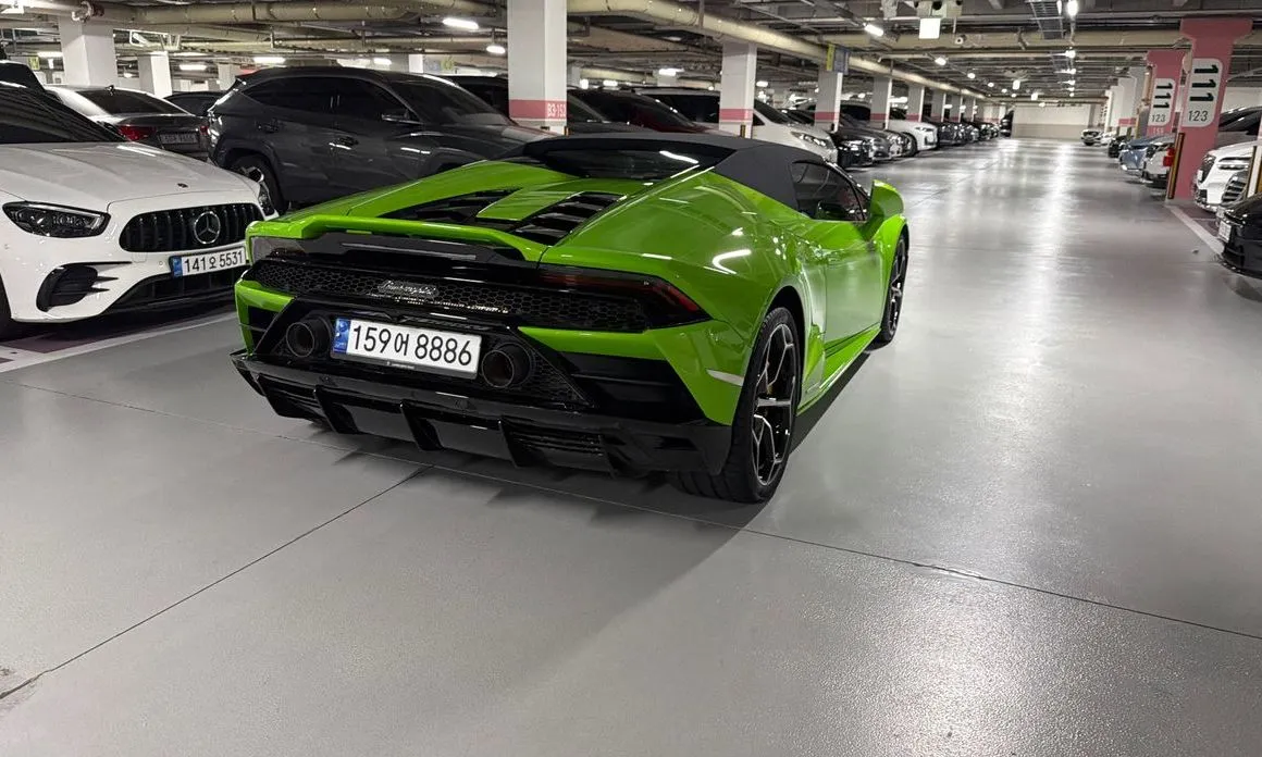 Lamborghini Huracan 2023 из KR, фото 10