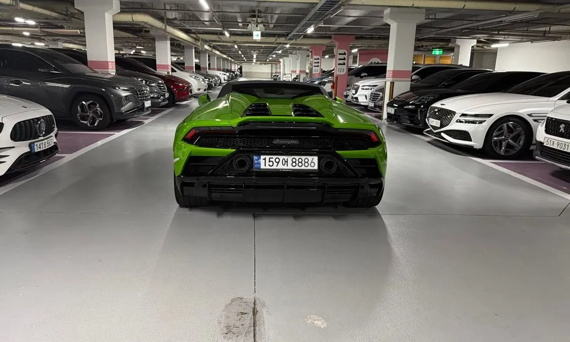 Lamborghini Huracan 2023 из KR, фото 7