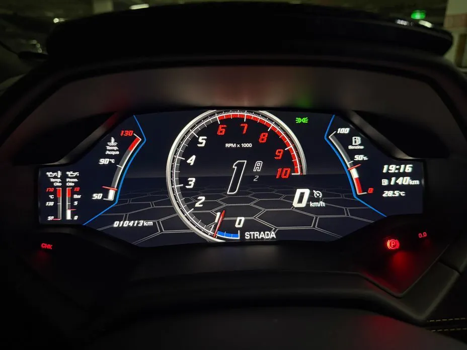 Lamborghini Huracan 2023 из KR, фото 6
