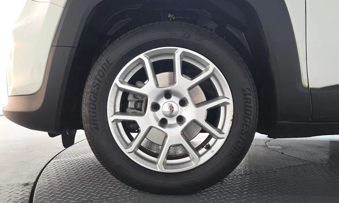 Jeep Renegade 2021 из KR, фото 8