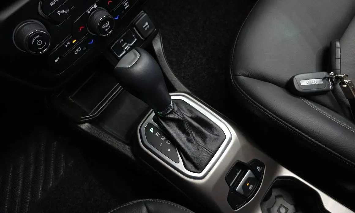 Jeep Renegade 2021 из KR, фото 10