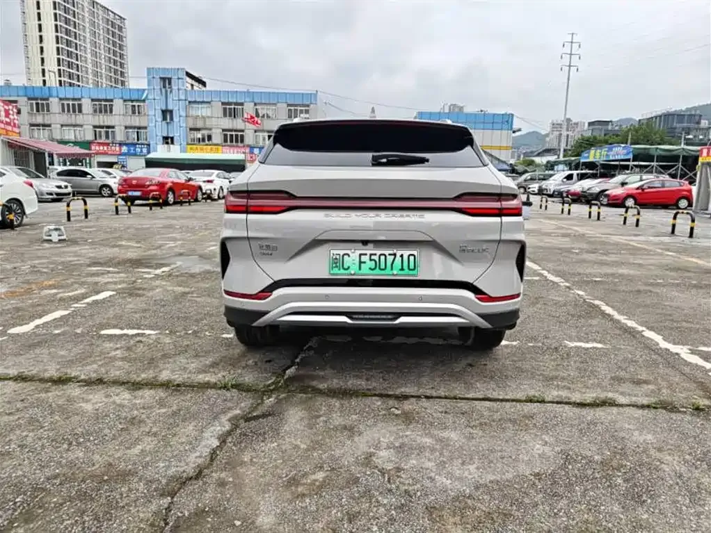 BYD PLUS New Energy — фото 3