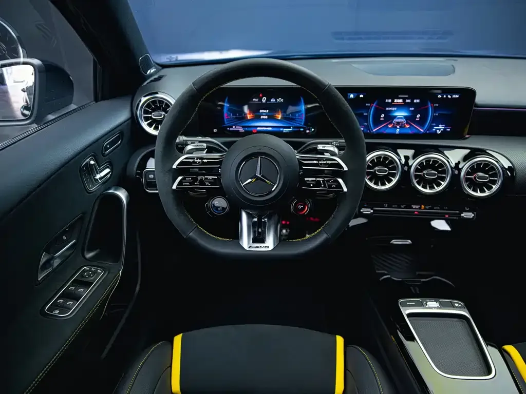 Mercedes-Benz A-Class AMG (Import) — фото 9
