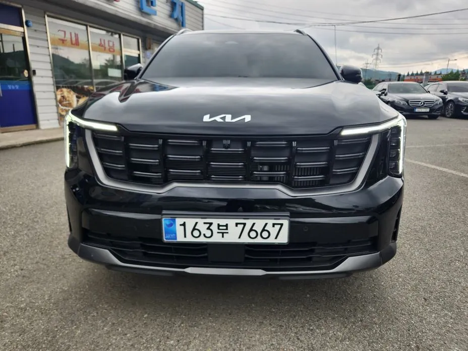 Kia Sorento — фото 4