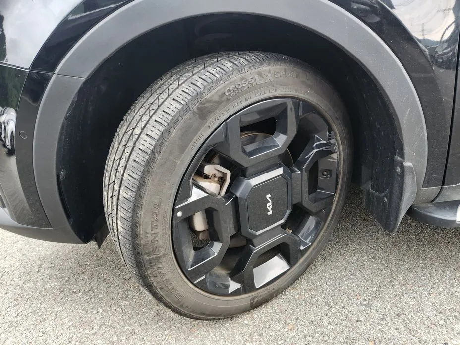 Kia Sorento — фото 3