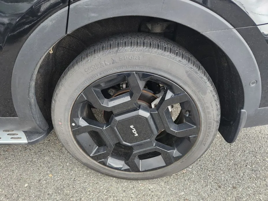 Kia Sorento — фото 10
