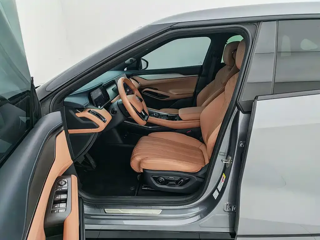 BYD L EV 2024 из CN, фото 9