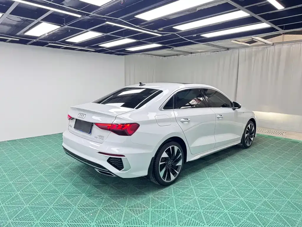 Audi A3 — фото 7