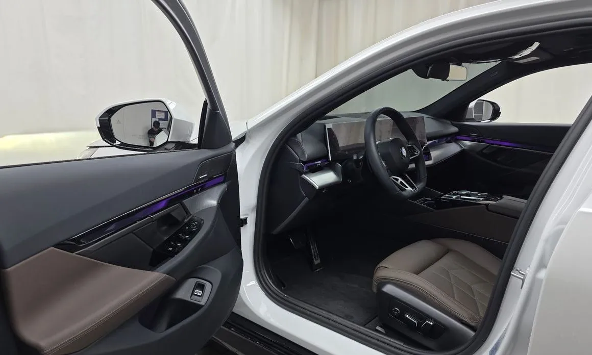 BMW 5-Series 2026 из KR, фото 8