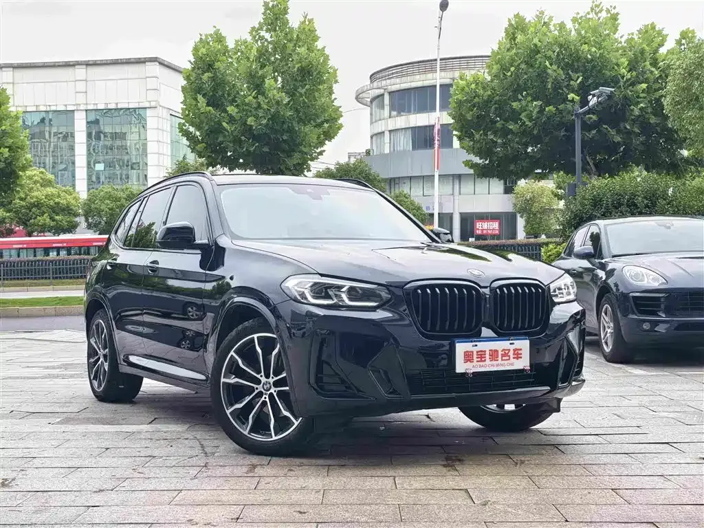 BMW X3 — фото 8