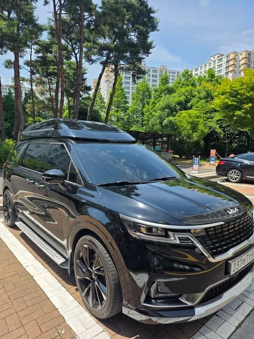 Kia Carnival 2023 из KR, фото 1