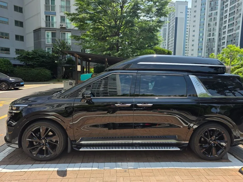 Kia Carnival 2023 из KR, фото 10