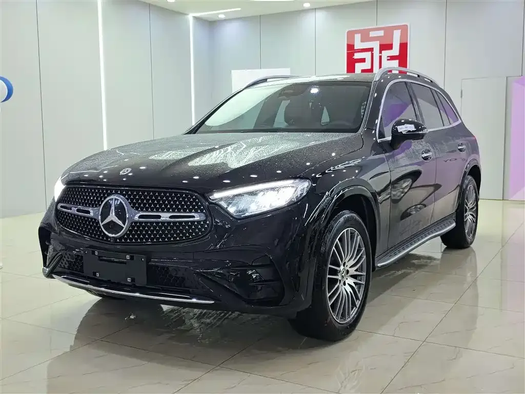 Mercedes-Benz GLC — фото 1