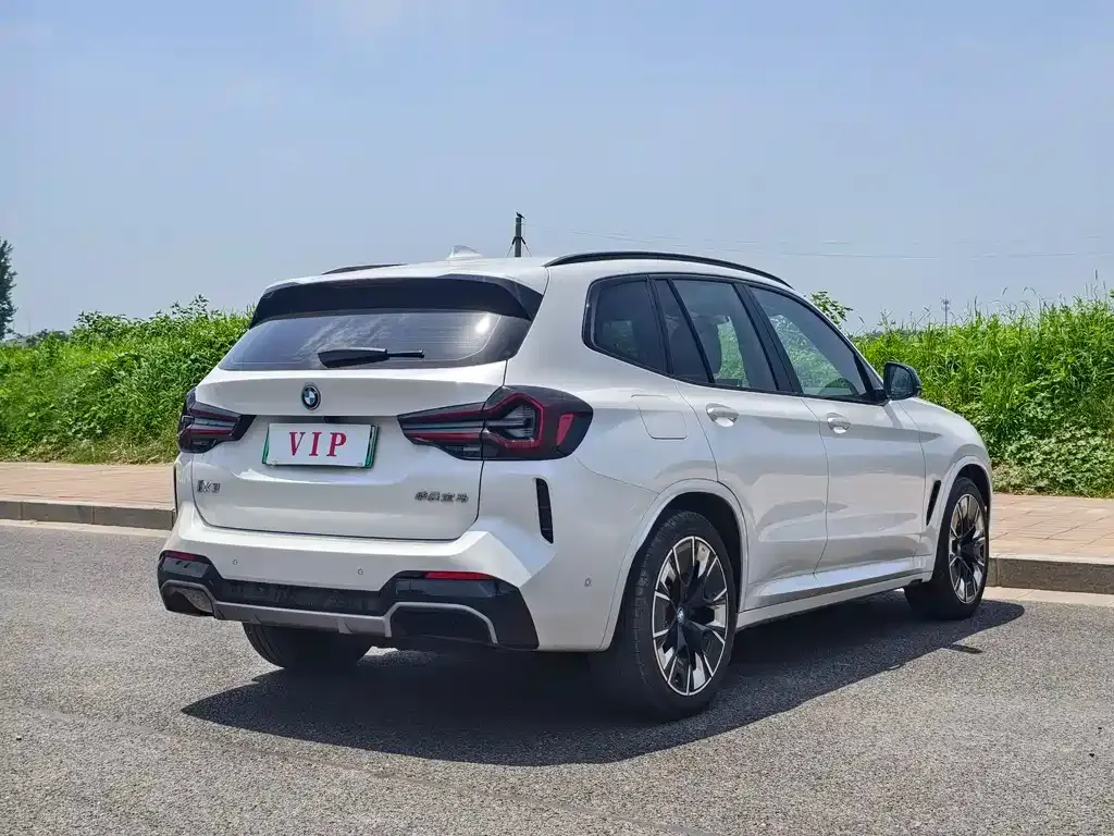 BMW iX3 2023 из CN, фото 6