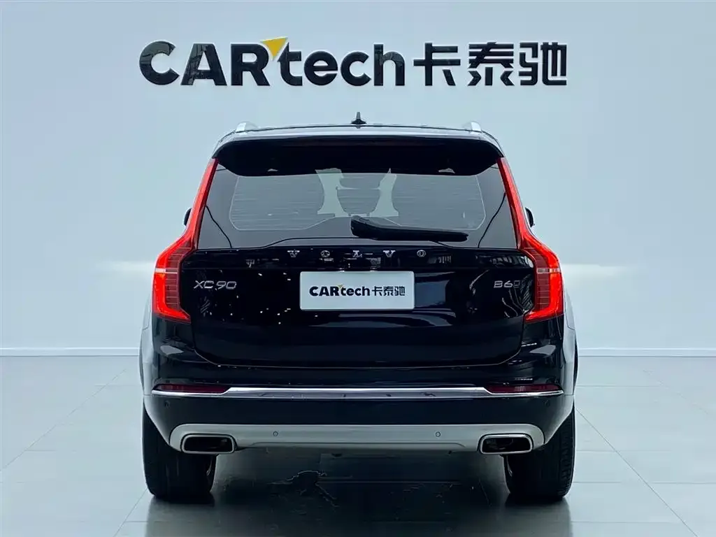 Volvo XC90 — фото 2