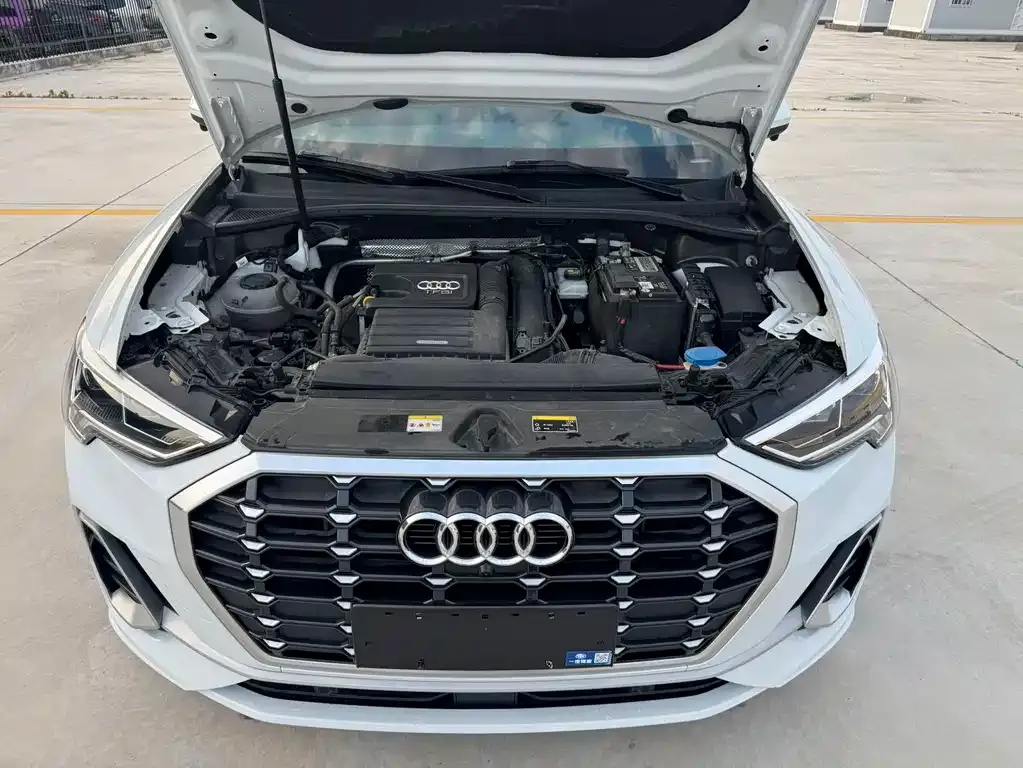Audi Q3 2022 из CN, фото 10