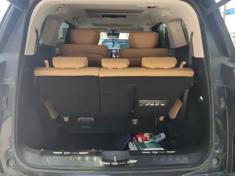 GAC Motor 传祺E8 PHEV 2024 из CN, фото 3