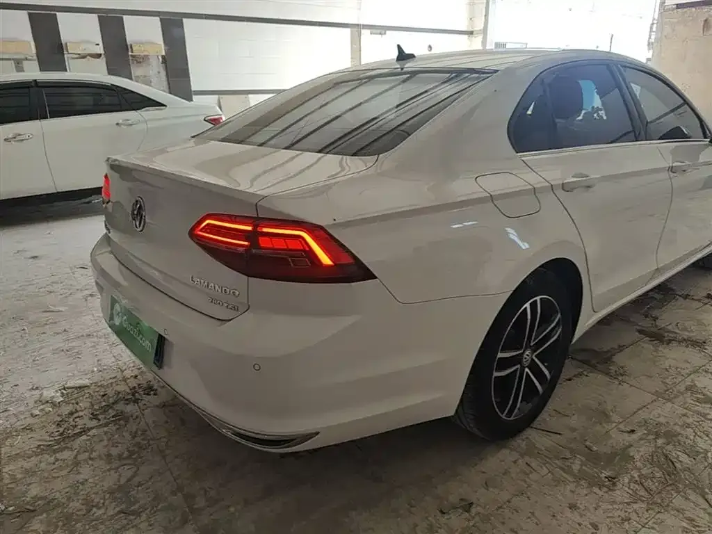 Volkswagen Lamando 2021 из CN, фото 3