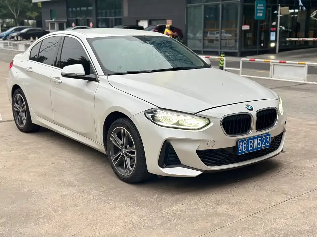 BMW 1 Series 2021 из CN, фото 5