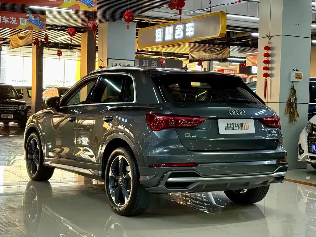 Audi Q3 — фото 6