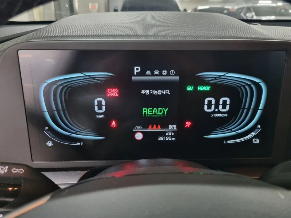 Kia Niro — фото 10