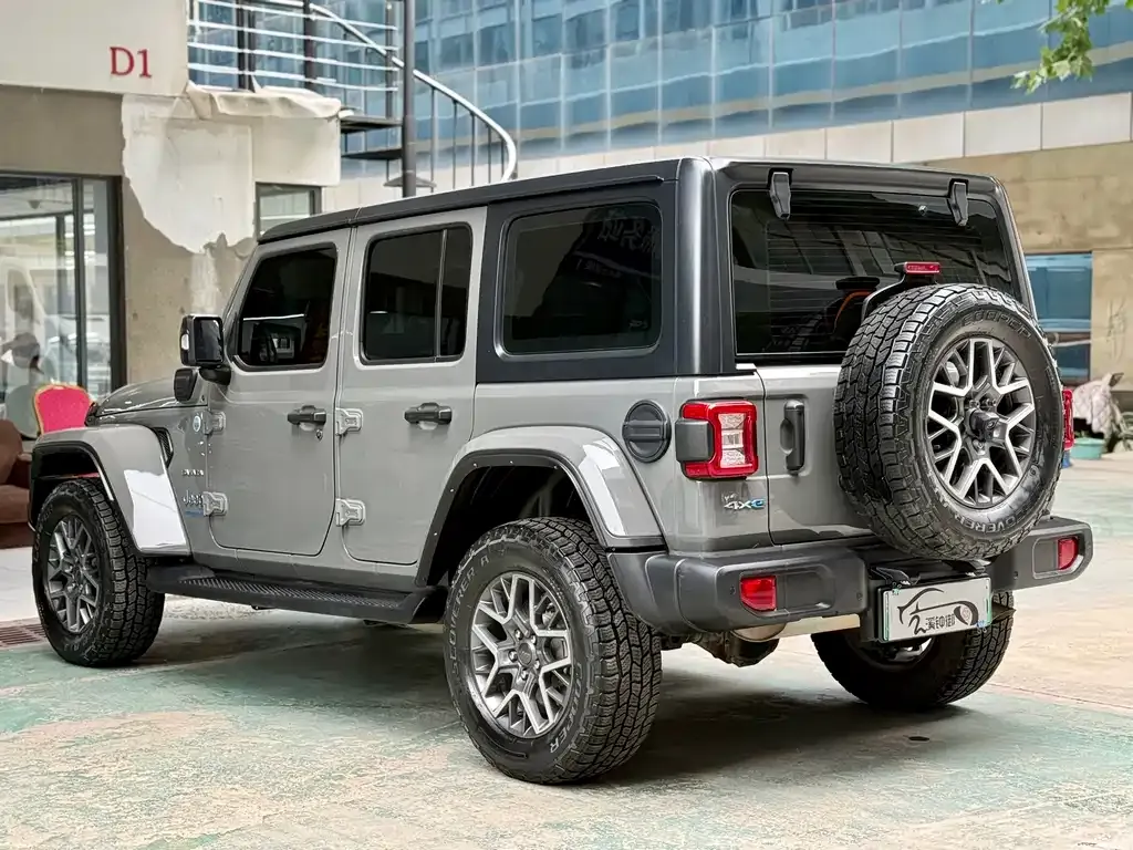 Jeep Wrangler PHEV 2022 из CN, фото 6