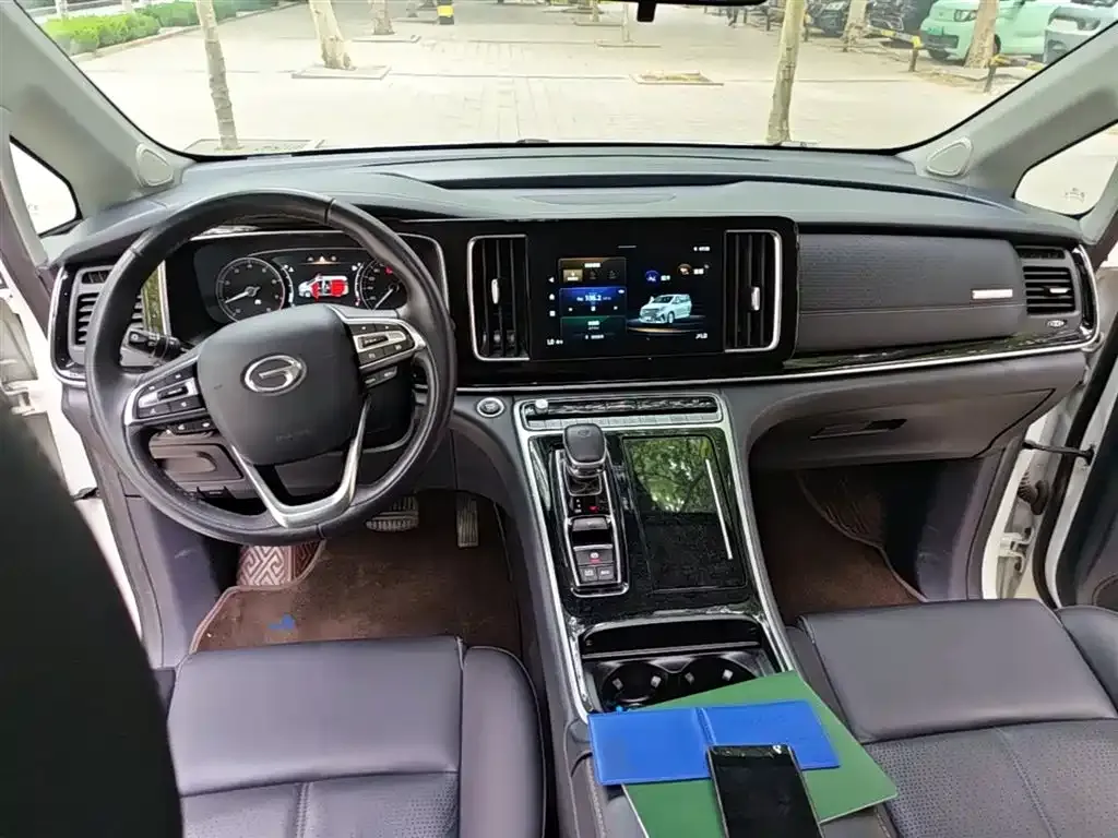 GAC Motor Trumpchi M8 — фото 6