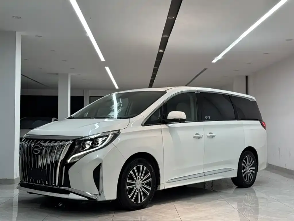 GAC Motor Trumpchi M8 — фото 1