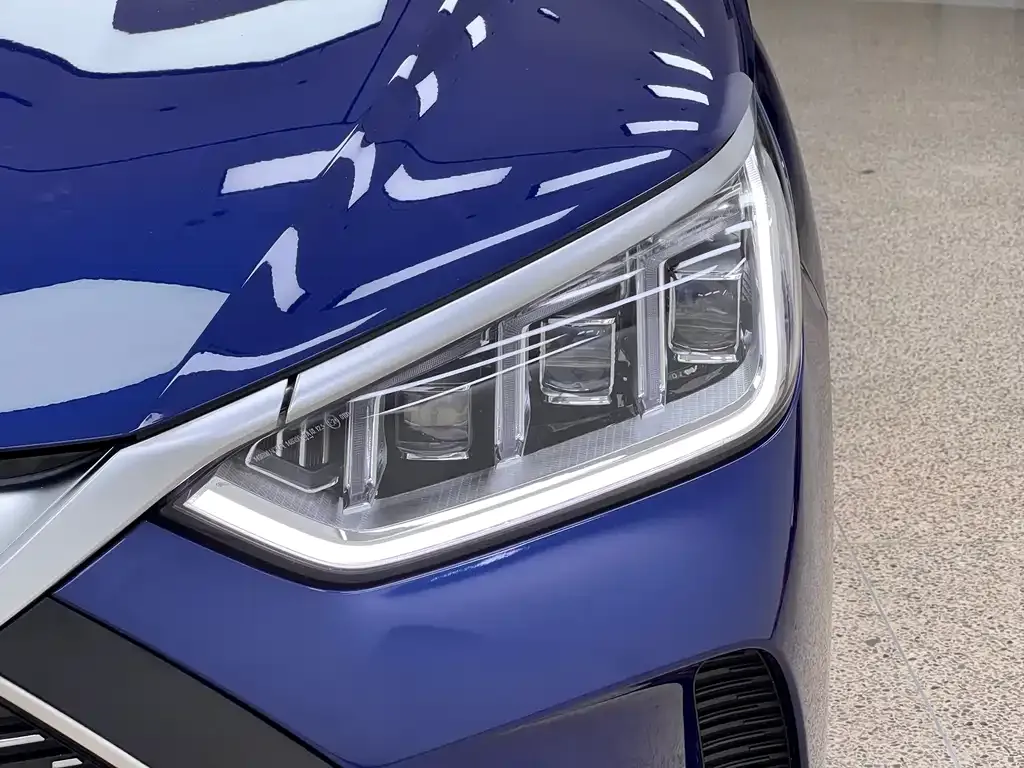 BYD PLUS New Energy — фото 6
