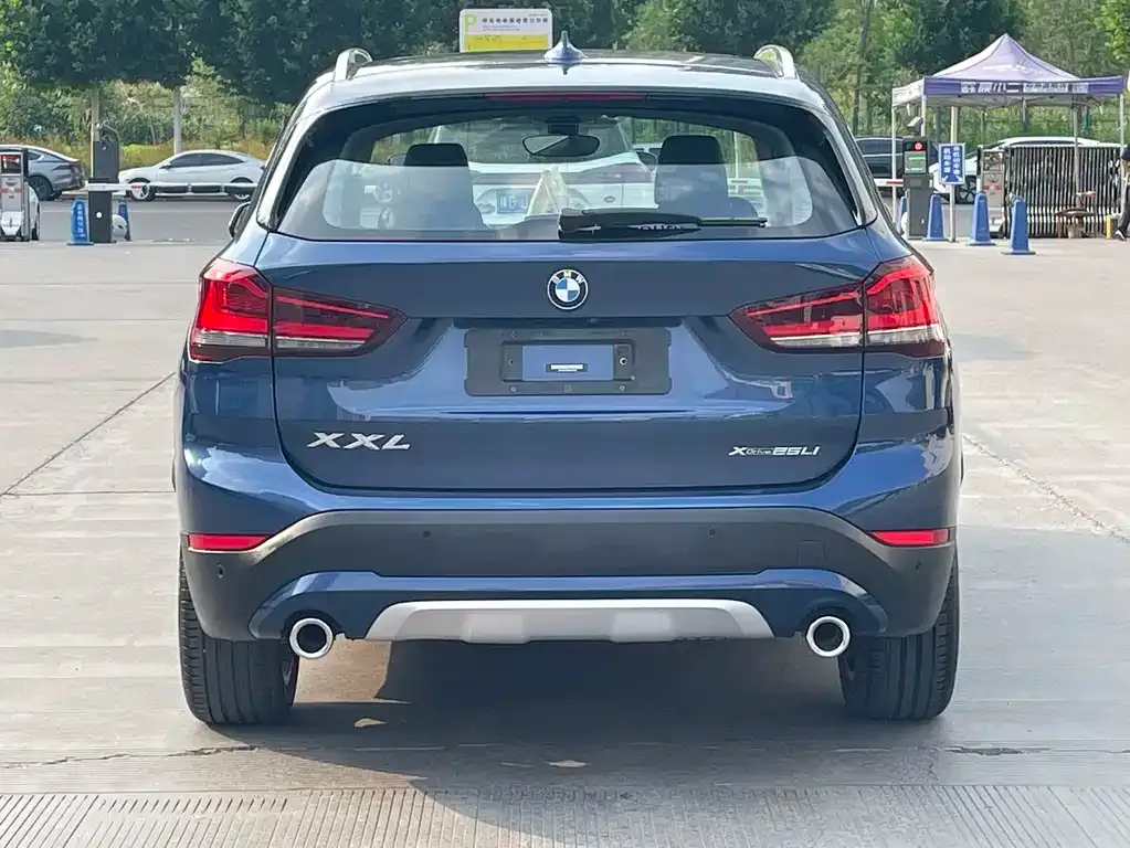 BMW X1 — фото 3