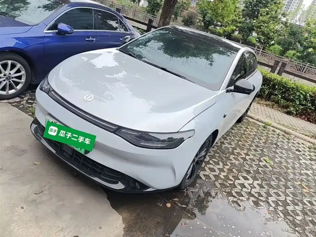Leapmotor C01