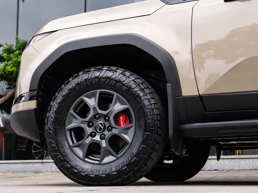 Lexus GX 2025 из CN, фото 5