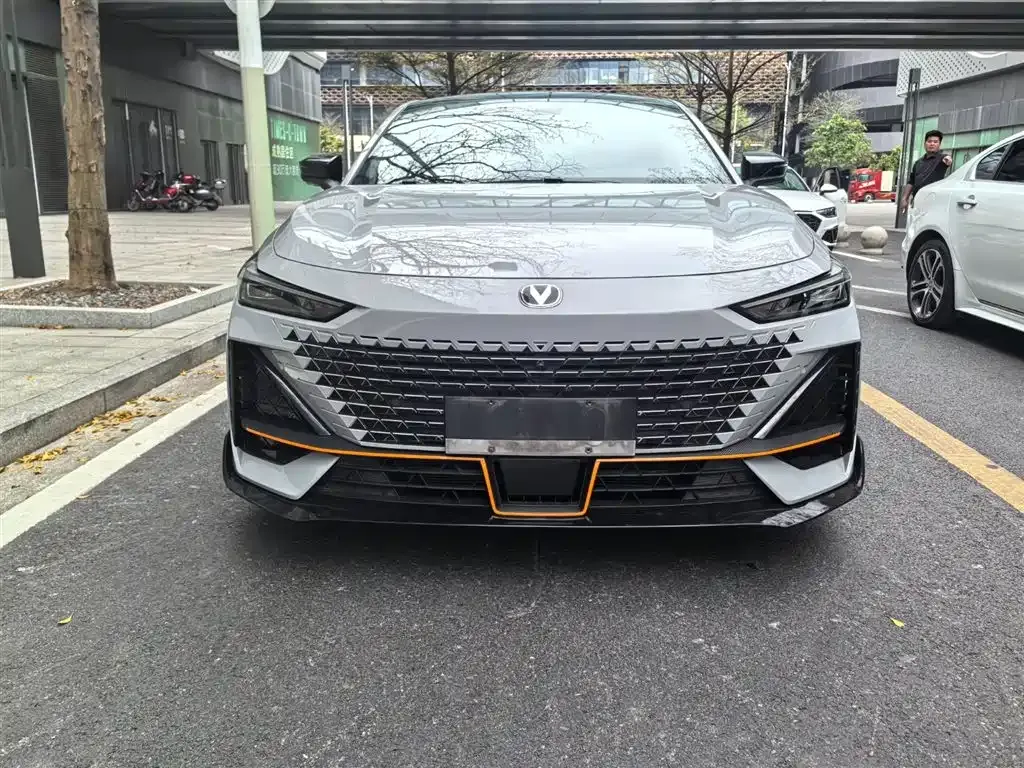 Changan UNI-V 2023 из CN, фото 9