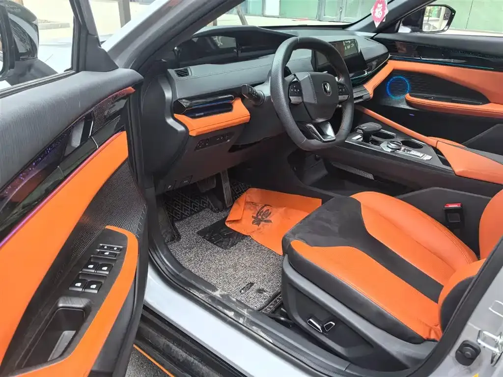Changan UNI-V 2023 из CN, фото 5