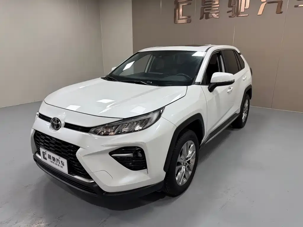 Toyota Wildlander — фото 1